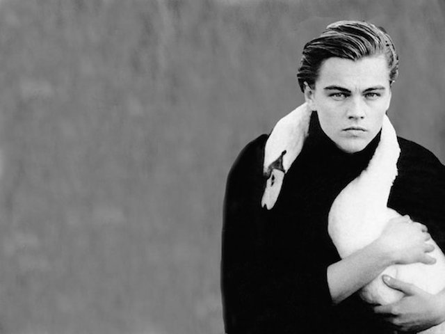 Quên &quot;ông chú bụng mỡ&quot; Leonardo Dicaprio ở hiện tại đi, tạm quay về quá khứ ngắm những khoảnh khắc để đời từng làm xao xuyến trái tim hàng vạn thiếu nữ  - Ảnh 11.