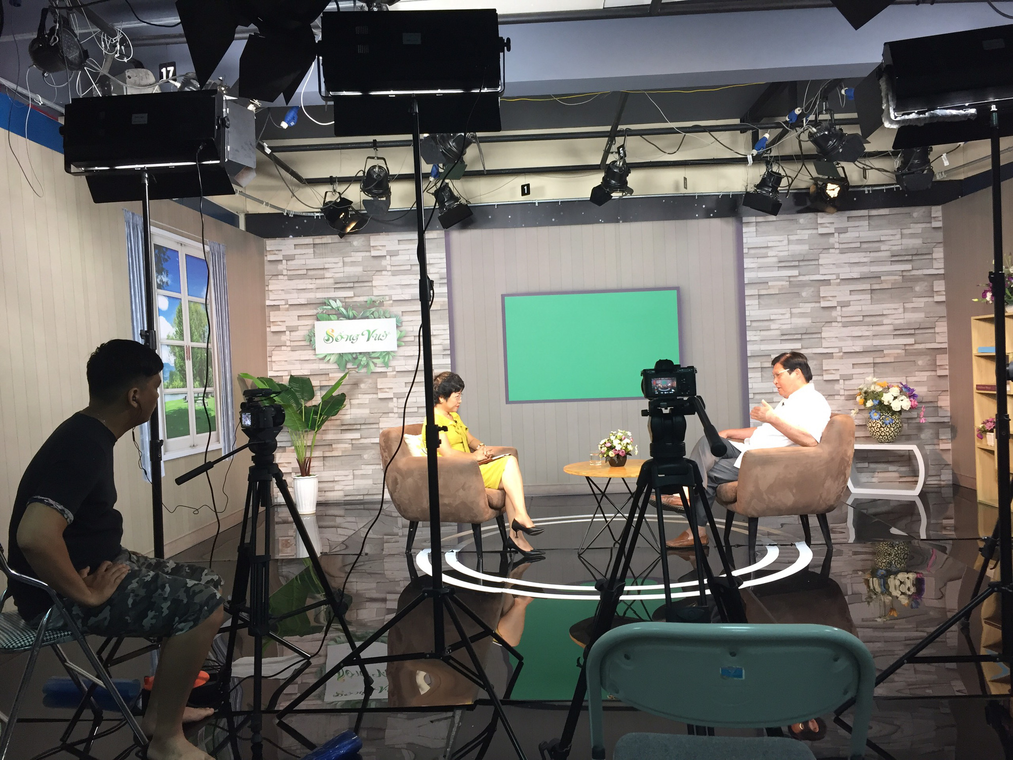 “Sống vui” cùng MC Thảo Vân trên khung giờ vàng VTV - Ảnh 4.