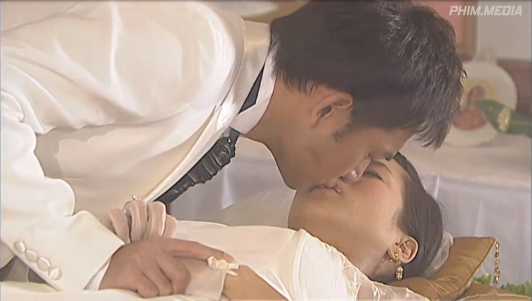 "Bằng chứng thép" thảm nhất lịch sử TVB: Hồ Định Hân bị hại, sốc nhất là Hoa hậu Chung Gia Hân "chết" trước ngày cưới - Ảnh 9. "Bằng chứng thép" thảm nhất lịch sử TVB: Hồ Định Hân bị hại, sốc nhất là Hoa hậu Chung Gia Hân "chết" trước ngày cưới - Ảnh 9.