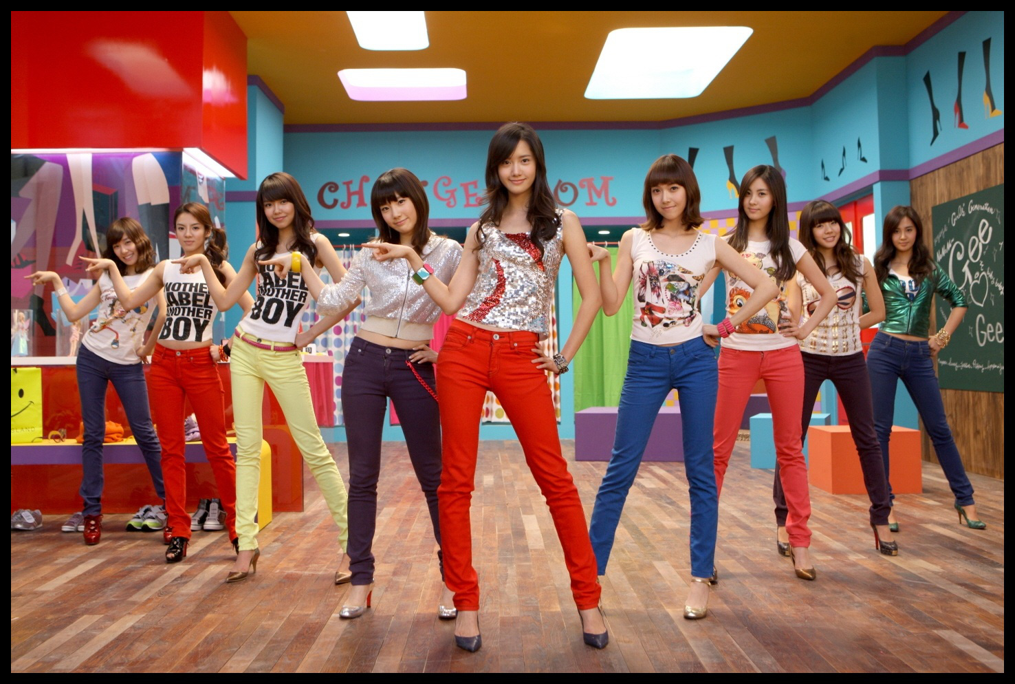 - Ảnh 4. - Ảnh 4.