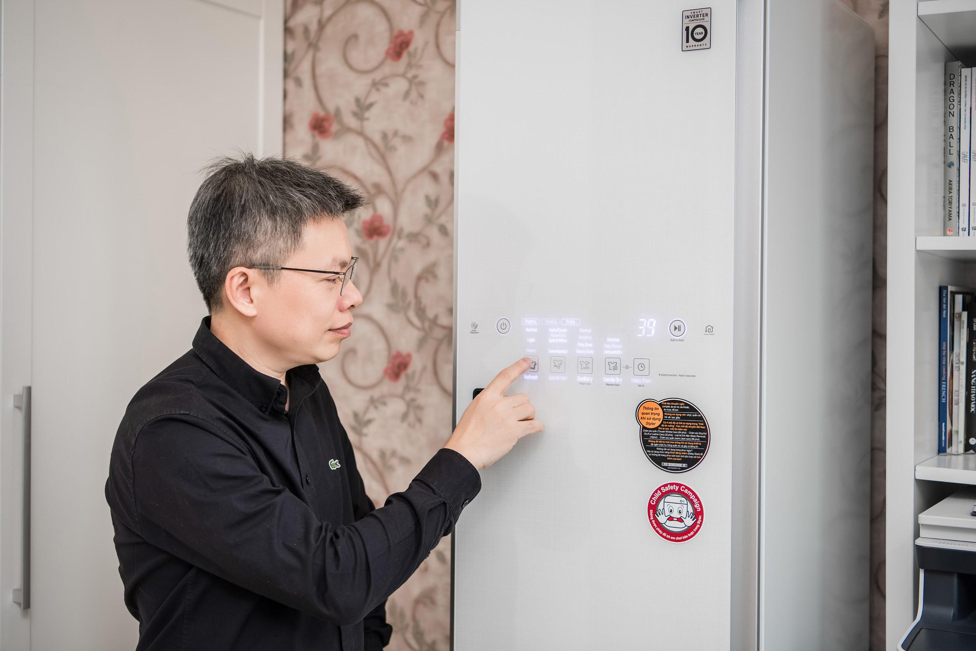 LG Styler khử khuẩn trang phục, bảo vệ không gian sống trong mùa dịch bệnh - Ảnh 4.
