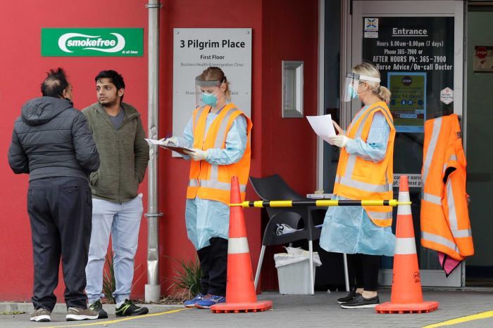 New Zealand công bố trường hợp đầu tiên tử vong do mắc Covid-19, trước đó bệnh nhân bị chẩn đoán nhầm là cúm - Ảnh 1.