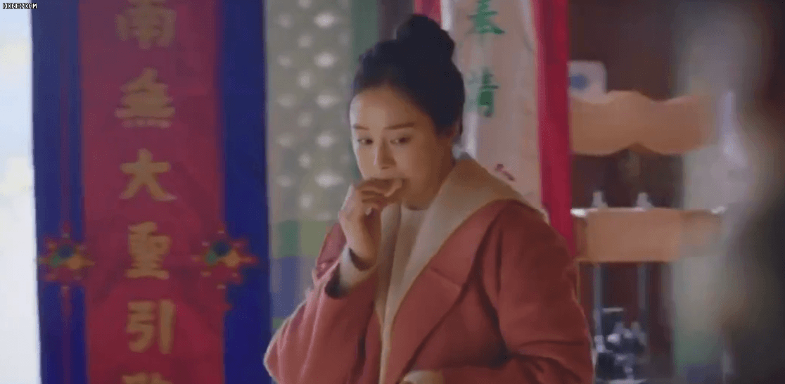 Kim Tae Hee siêu đáng yêu trong phim &quot;Hi Bye, Mama&quot;: Bị mắng là &quot;ma đói&quot; vẫn muốn ăn cả thế giới - Ảnh 3.