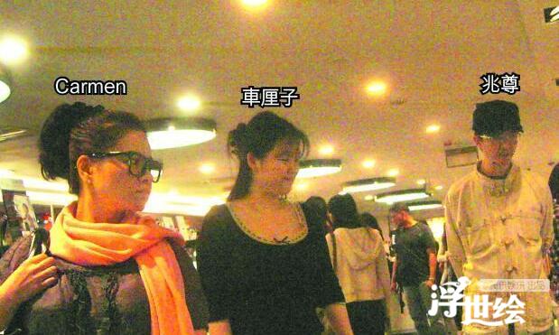 &quot;Gia đình vui vẻ&quot; của TVB: Nam phụ ẻo lả là tỷ phủ sống chung 3 bà vợ, nữ chính hát quán bar từng yêu Tạ Đình Phong - Ảnh 5.