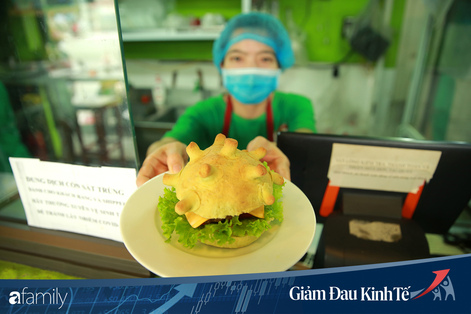 Chuyện lạ có thật ở Hà Nội: Cửa hàng làm bánh burger... corona nhằm truyền cảm hứng chống dịch - Ảnh 1.