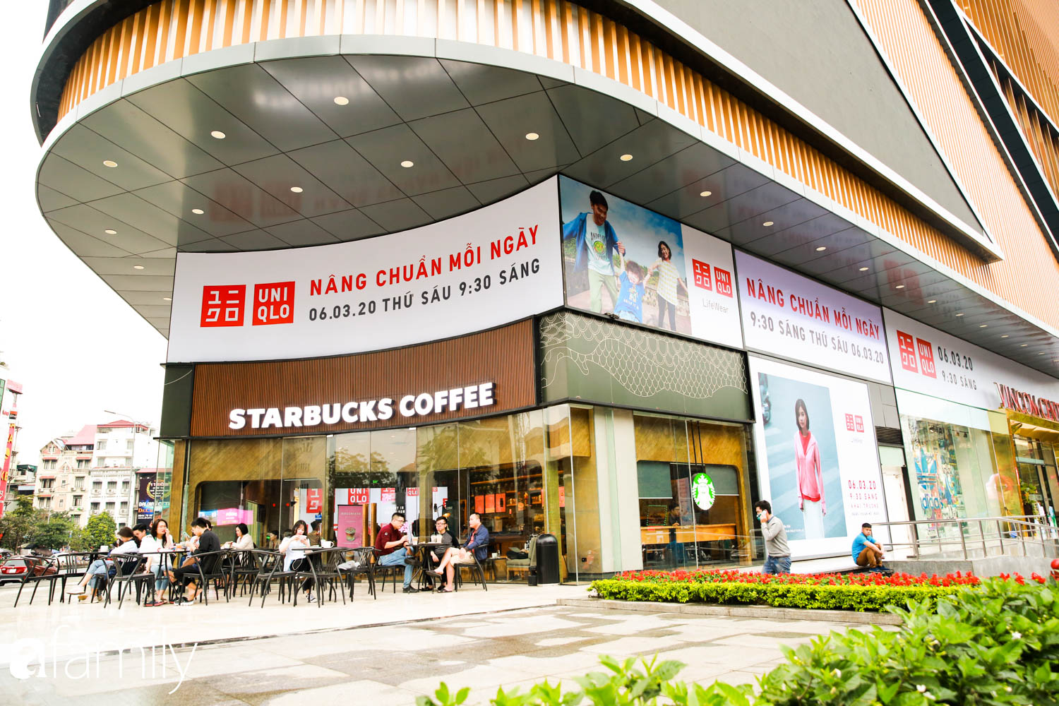 Uniqlo bắt tay cùng Hội Doanh nghiệp HVNCLC hỗ trợ quảng bá tiêu thụ nông  sản Việt  Báo Người lao động