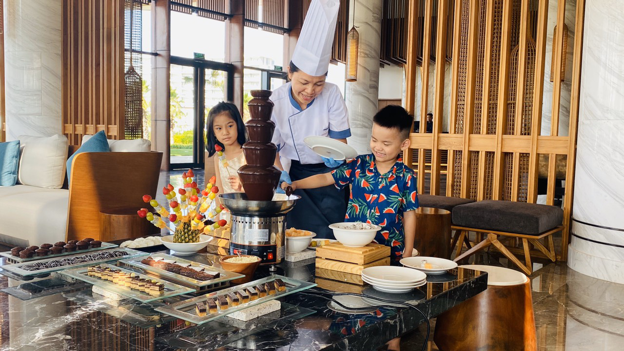 Tháng tư về mang theo mùa biển gọi - Ảnh 4. Tháng tư về mang theo mùa biển gọi - Ảnh 4.