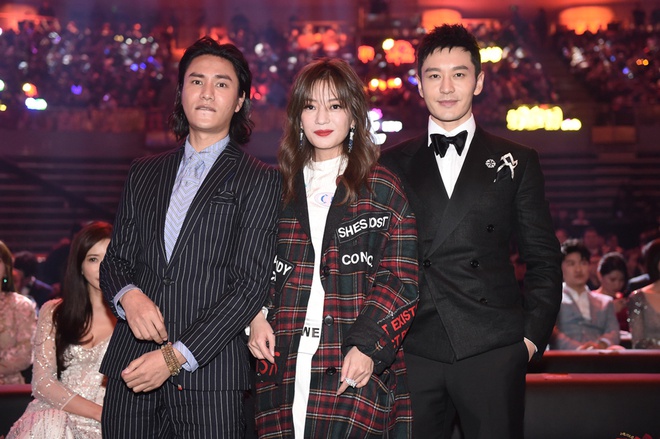 Hơn 2 thập kỷ "bạn - th&ugrave;" của  bộ 3 Trần Kh&ocirc;n - Triệu Vy - Huỳnh Hiểu Minh: Từ lời hứa c&ugrave;ng nhau trưởng th&agrave;nh cho tới những  "người dưng" đi b&ecirc;n cuộc đời - Ảnh 7.