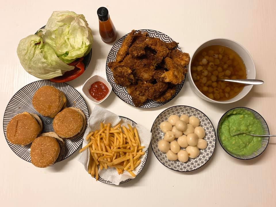 "Con gái không biết nấu ăn có đáng để yêu?", câu trả lời "dằn mặt" tất cả của chàng trai này khiến chị em vỗ tay rầm rầm - Ảnh 2. "Con gái không biết nấu ăn có đáng để yêu?", câu trả lời "dằn mặt" tất cả của chàng trai này khiến chị em vỗ tay rầm rầm - Ảnh 2.