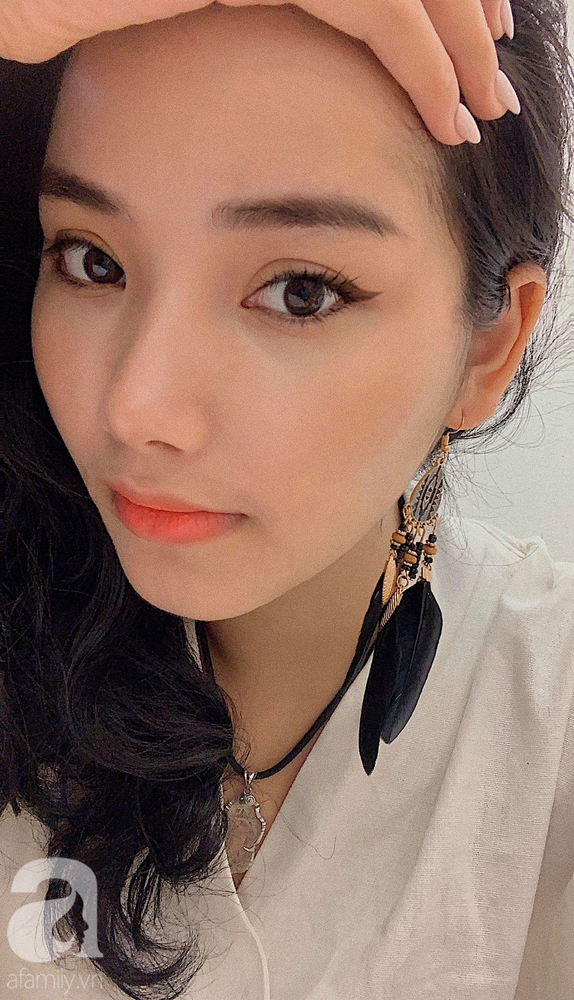 Bỏ 40 triệu sang tận Trung Quốc chụp ảnh cưới, cặp đôi nhận kết quả liền “bò lăn ra cười”, nhìn nhan sắc ngoài đời của cô dâu mới bất ngờ - Ảnh 7. Bỏ 40 triệu sang tận Trung Quốc chụp ảnh cưới, cặp đôi nhận kết quả liền “bò lăn ra cười”, nhìn nhan sắc ngoài đời của cô dâu mới bất ngờ - Ảnh 7.