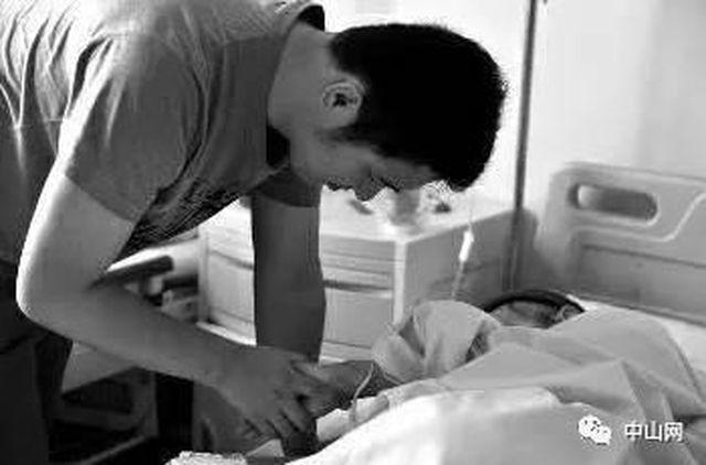 Nữ giáo viên đột ngột tử vong sau 10 ngày đi nhuộm tóc, bác sĩ cảnh báo những đối tượng không được sử dụng hình thức làm đẹp này - Ảnh 1. Nữ giáo viên đột ngột tử vong sau 10 ngày đi nhuộm tóc, bác sĩ cảnh báo những đối tượng không được sử dụng hình thức làm đẹp này - Ảnh 1.