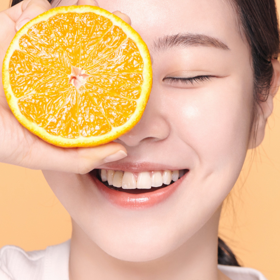 Chuyện chinh phục làn da không tỳ vết của phái đẹp: Không chỉ là các khuyết điểm trên bề mặt, mà còn là những hắc tố ẩn mình dưới làn da - Ảnh 1. Chuyện chinh phục làn da không tỳ vết của phái đẹp: Không chỉ là các khuyết điểm trên bề mặt, mà còn là những hắc tố ẩn mình dưới làn da - Ảnh 1.