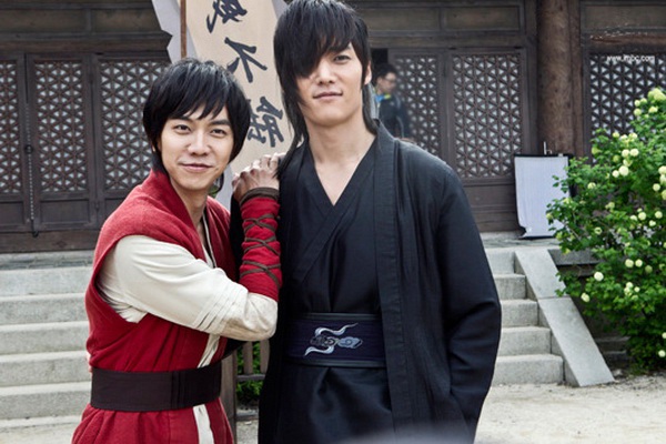 Rộ tin Lee Seung Gi và Choi Jin Hyuk đóng phim mới: Gia đình &quot;thần thú&quot; trong &quot;Gu Family Book&quot; tái hợp sau 7 năm? - Ảnh 4.