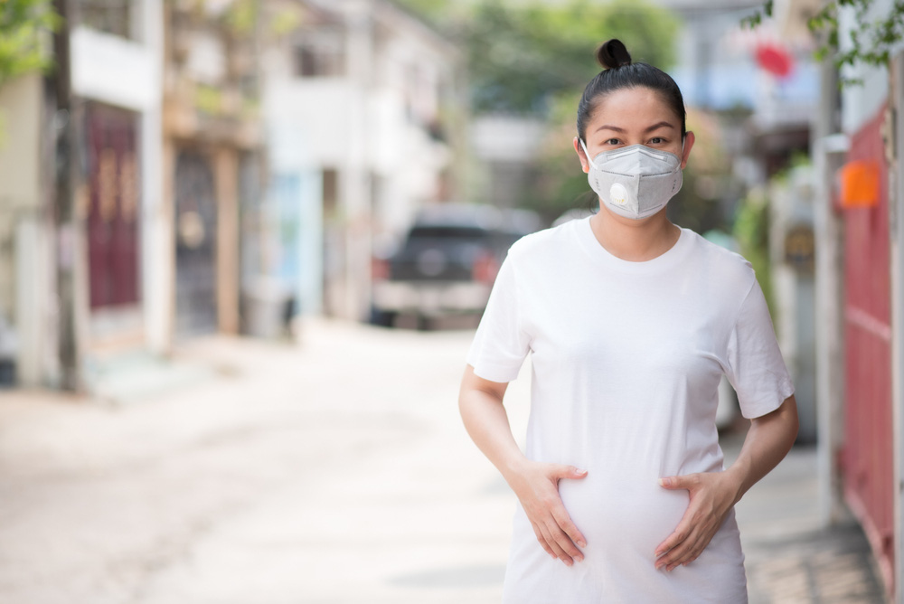 Chăm lo sự an to&agrave;n cho sản phụ trong m&ugrave;a dịch - Ảnh 2.