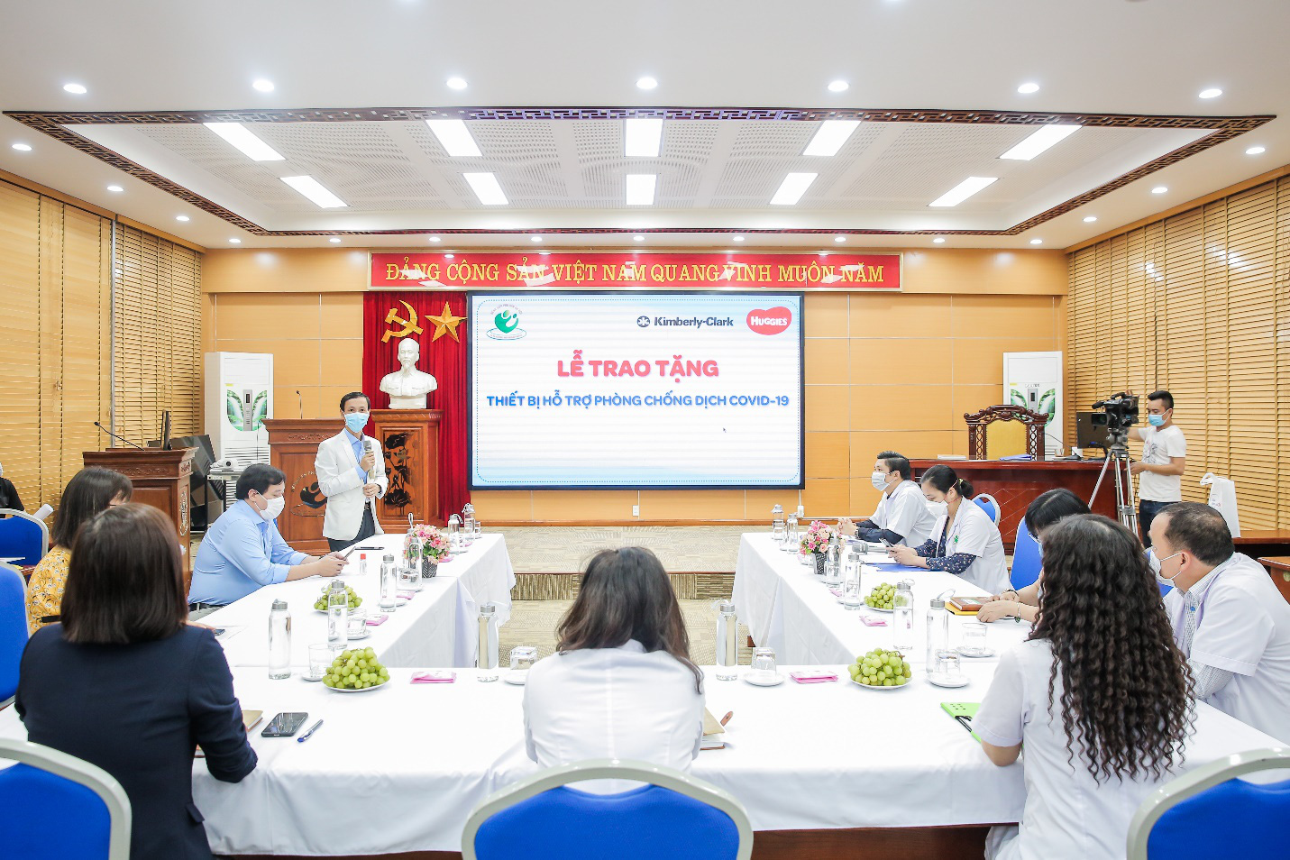 Chăm lo sự an to&agrave;n cho sản phụ trong m&ugrave;a dịch - Ảnh 3.