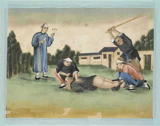 H&igrave;nh phạt cổ đại Trung Quốc từ nhiều g&oacute;c độ: Loạt ảnh đưa người xem từ cảm gi&aacute;c mở mang kiến thức đến khiếp sợ v&igrave; sự kinh khủng   - Ảnh 5.