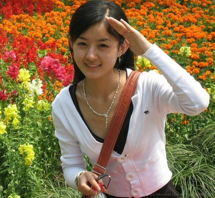 Đào lại ảnh thời còn phèn của Triệu Lệ Dĩnh mới thấy cô từng bị tóc tai, quần áo dìm nhan sắc tả tơi thế nào - Ảnh 2. Đào lại ảnh thời còn phèn của Triệu Lệ Dĩnh mới thấy cô từng bị tóc tai, quần áo dìm nhan sắc tả tơi thế nào - Ảnh 2.