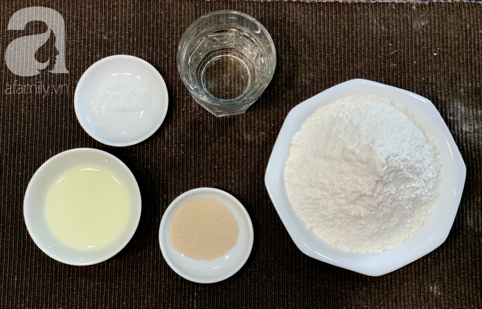 Những chiếc quẩy gi&ograve;n thơm, rỗng ruột, kh&ocirc;ng bột nở, kh&ocirc;ng bột khai được l&agrave;m từ bột b&aacute;nh pizza - Ảnh 1.