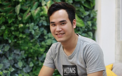 Billboard Mỹ v&agrave; Nhật vinh danh Khắc Hưng với ca kh&uacute;c "Ghen C&ocirc; Vy" - Ảnh 1.
