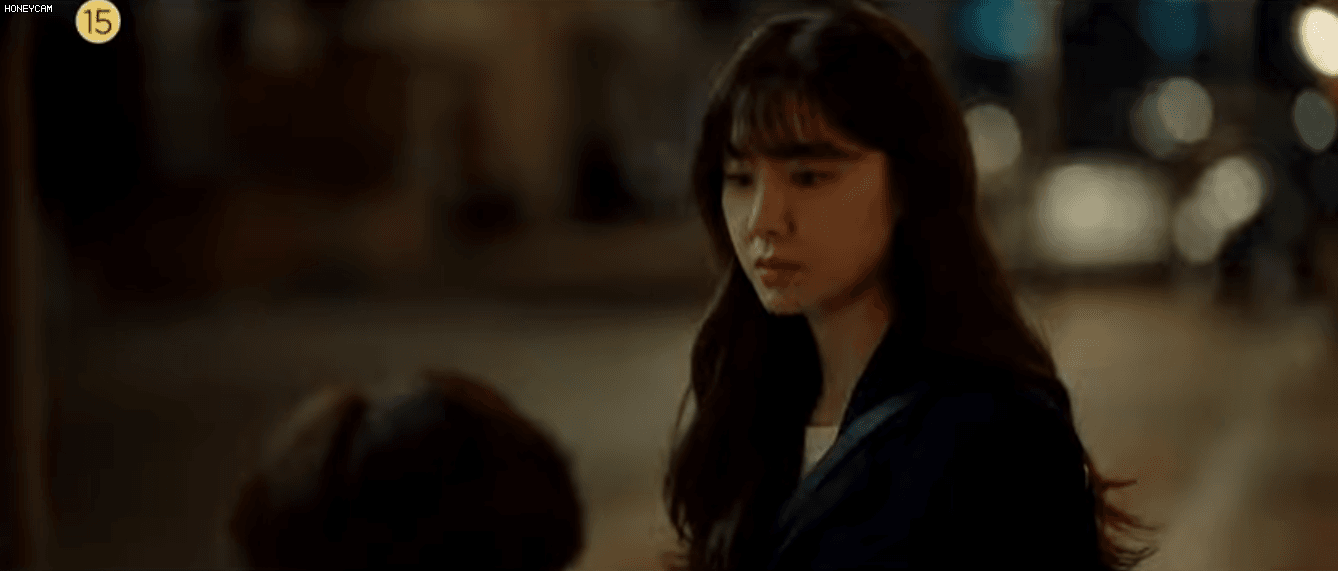 Phim của Song Seung Hun tung teaser sau lùm xùm bị tẩy chay: &quot;Tình cũ&quot; Lưu Diệc Phi giải cứu gái xinh nhưng lại rơi xuống biển - Ảnh 7.