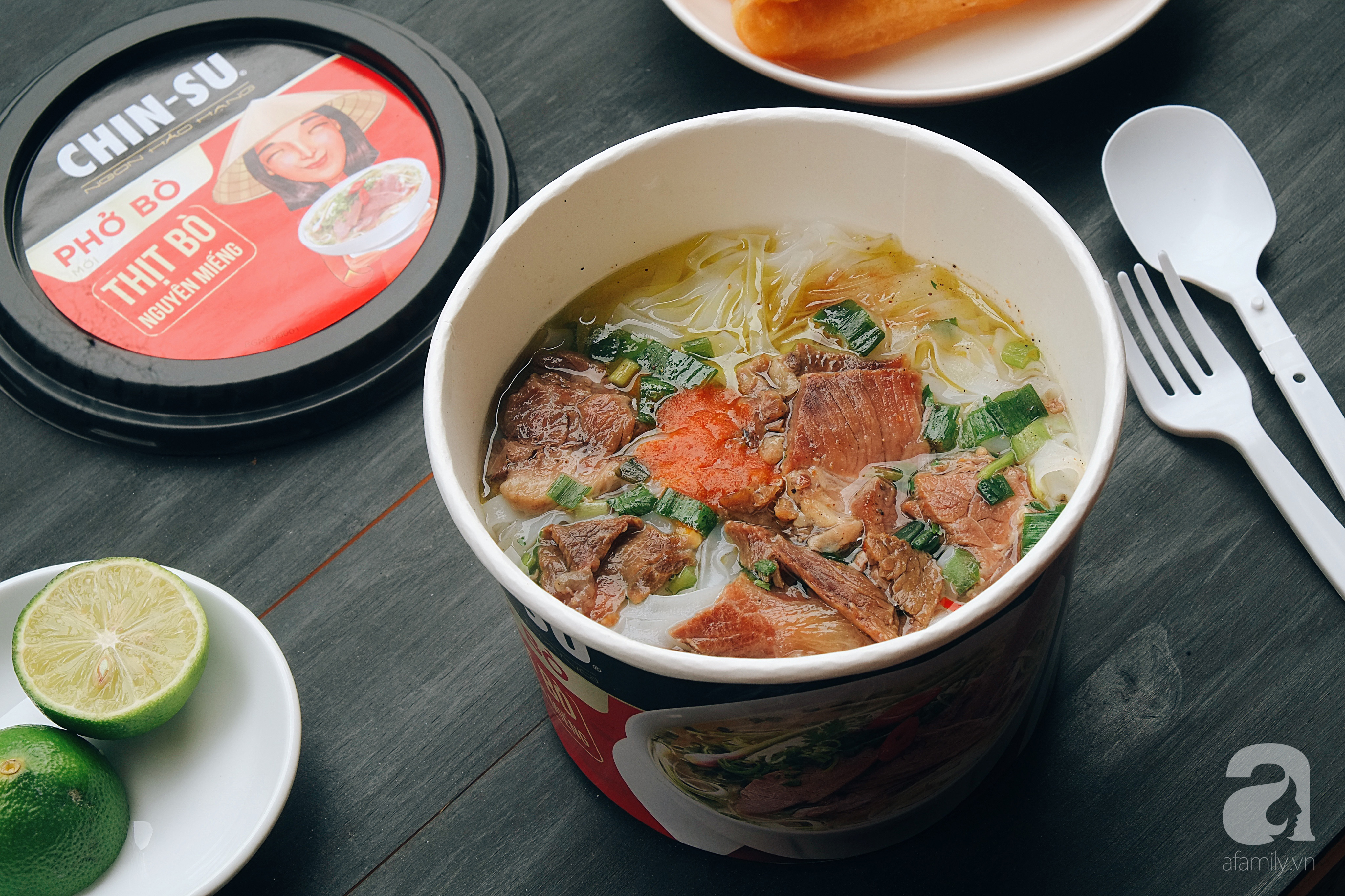 Nh&igrave;n lại chuyện Người Việt nhớ phở những ng&agrave;y c&aacute;ch ly: sự l&ecirc;n ng&ocirc;i của m&oacute;n phở ăn liền &ldquo;lấp đầy khoảng trống&rdquo; một c&aacute;ch hiệu quả - Ảnh 2.