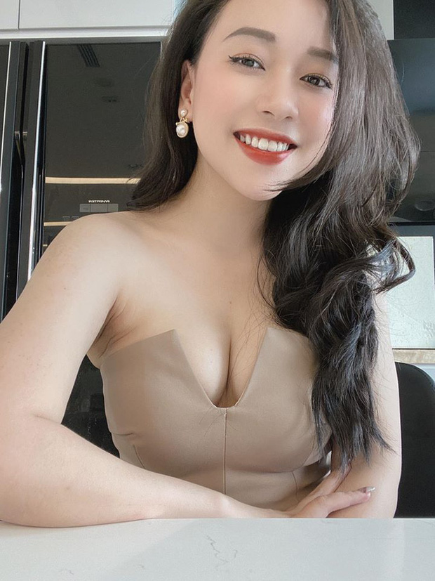 Nhìn gen mỹ nhân nhà Mai Phương Thúy mà choáng: Chị Hoa hậu, em xinh nức tiếng chưa bằng màn lột xác của cô em họ - Ảnh 8.