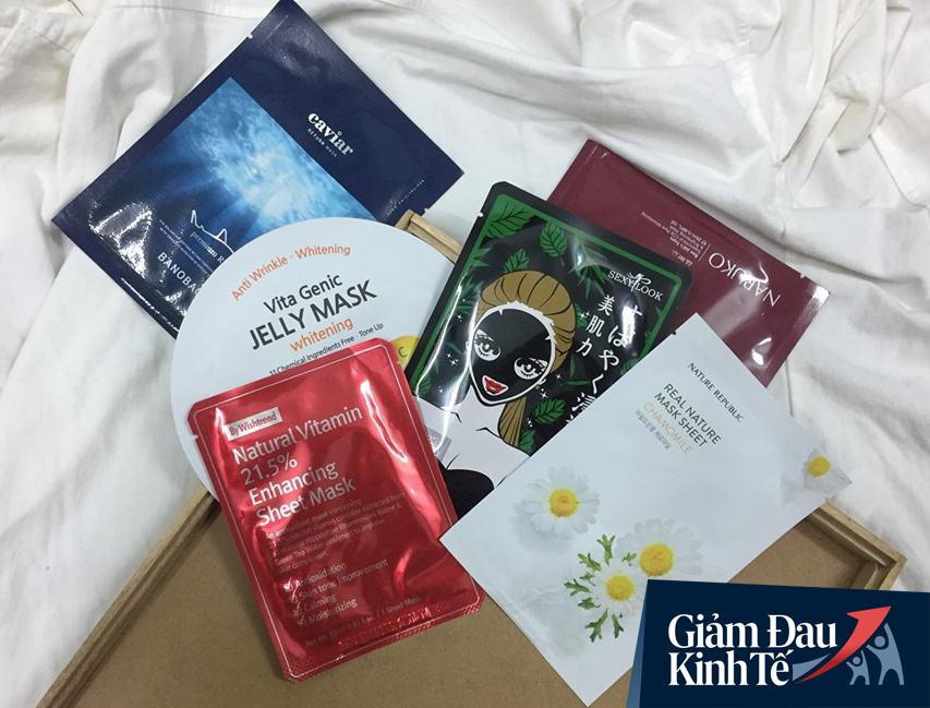 Ng&agrave;y n&agrave;o cũng đắp mặt nạ giấy, c&ocirc; n&agrave;ng n&agrave;y đ&atilde; t&igrave;m ra 5 loại b&igrave;nh d&acirc;n đ&aacute;ng mua nhất - Ảnh 1.