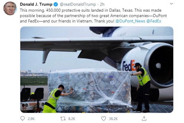 Tổng thống Trump cùng đại diện nước Ý đăng lời cảm ơn Việt Nam trên Twitter vì giúp chống dịch Covid-19 - Ảnh 1.