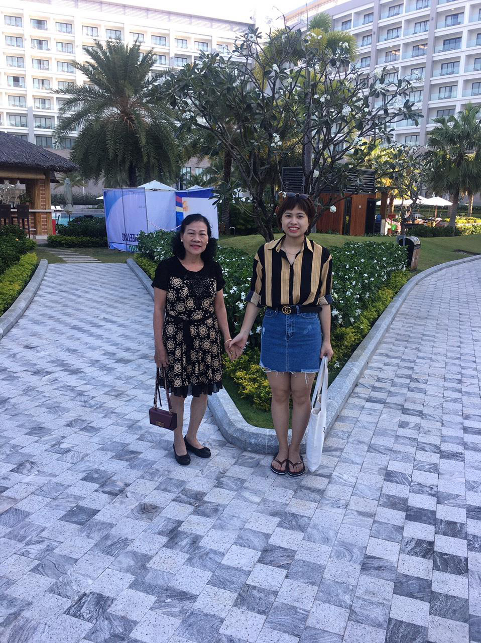 Đ&atilde; bao giờ bạn từng n&oacute;i Mẹ ơi, hai mẹ con m&igrave;nh c&ugrave;ng đi du lịch nha mẹ? - Ảnh 3.