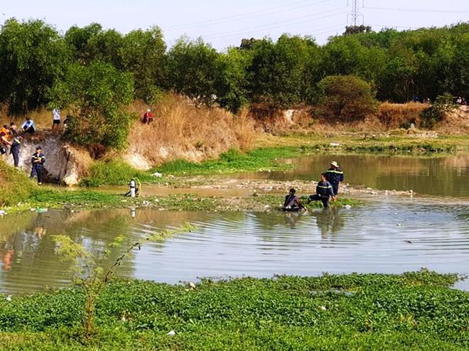 Quảng Bình: Về giỗ bố, quặn lòng khi thấy mẹ chết dưới hồ nước - Ảnh 1.