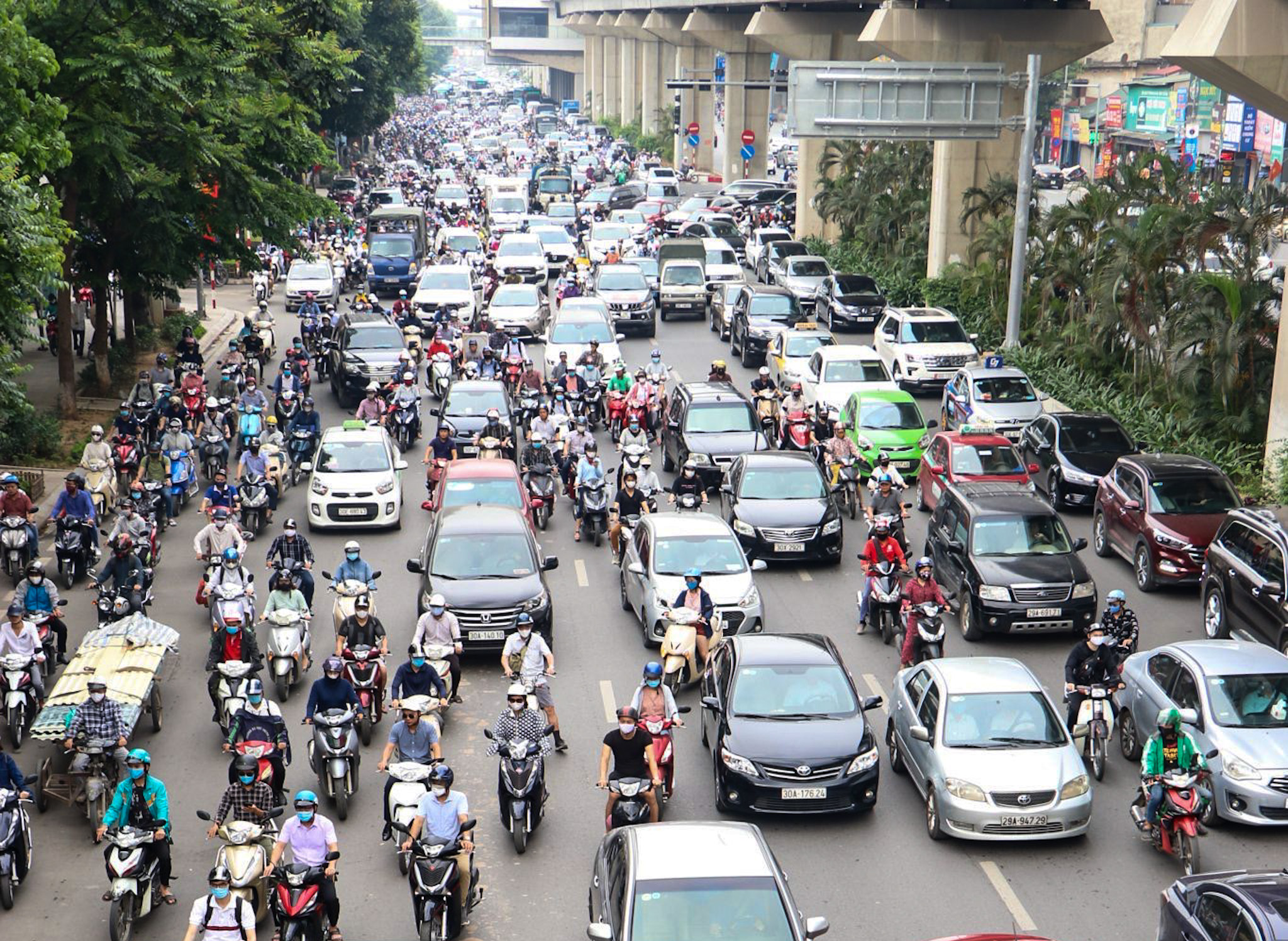 Chùm Ảnh: Tắc Đường Kinh Hoàng Tái Diễn Ở Hà Nội Trong Ngày Đầu Tiên Học  Sinh Mầm Non Tới Lớp