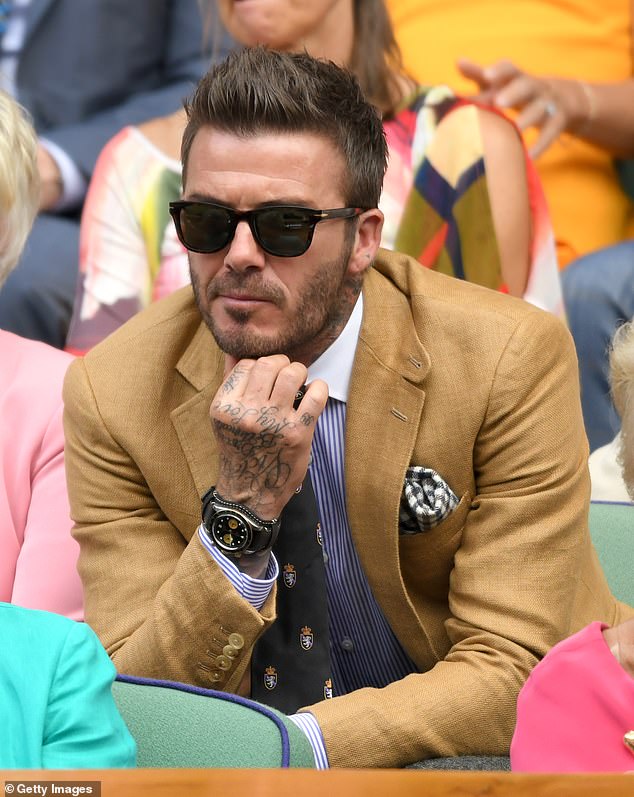 David Beckham lộ dấu hiệu tuổi tác rõ nét khi xuất hiện với mái tóc thưa thớt, không còn vẻ ngoài bóng bẩy như ngày thường - Ảnh 4.