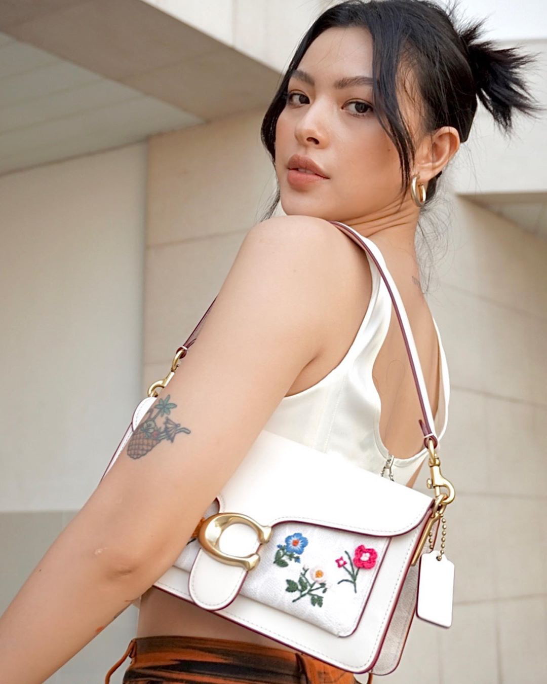 - Ảnh 4. - Ảnh 4.