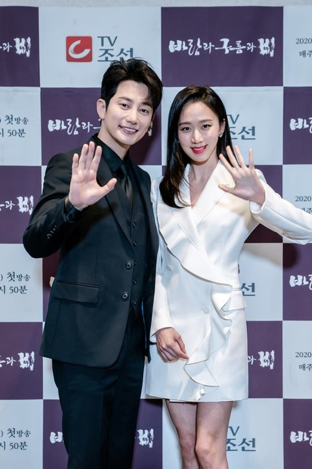 Park Shi Hoo sau phi vụ bị &quot;gài bẫy&quot; cưỡng dâm chấn động Kbiz: 7 năm chật vật &quot;hồi sinh&quot;, dẫu được minh oan vẫn chẳng thể lấy được sự bao dung của showbiz Hàn đầy cay nghiệt - Ảnh 6.