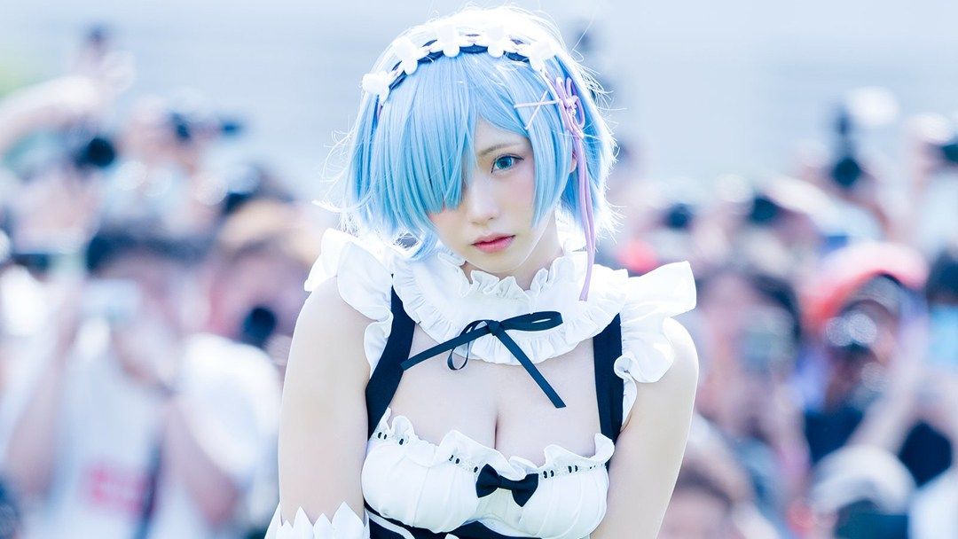 enako-cosplay-famosa-millonaria-15897792518961823868575.jpg