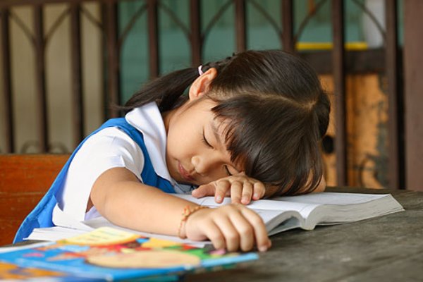 Đừng vội quát mắng nếu con học kém Toán, bởi rất có thể trẻ đang mắc một hội chứng mà 6% dân số thế giới gặp phải - Ảnh 2. Đừng vội quát mắng nếu con học kém Toán, bởi rất có thể trẻ đang mắc một hội chứng mà 6% dân số thế giới gặp phải - Ảnh 2.