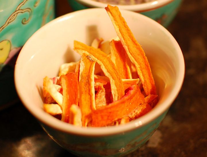 Vỏ quả cam sử dụng theo cách này tương đương với việc kéo dài tuổi thọ - Ảnh 2. Vỏ quả cam sử dụng theo cách này tương đương với việc kéo dài tuổi thọ - Ảnh 2.