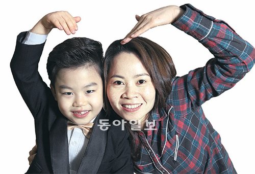 8 năm sau hit Gangnam Style, cậu bé &quot;Psy nhí&quot; có mẹ người Việt Nam giờ đã lớn phổng phao và có cuộc sống rất khác - Ảnh 2.