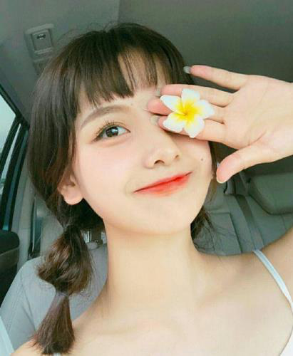 TOP 5 màu son môi, không cần make vẫn xinh lung linh - Ảnh 1. TOP 5 màu son môi, không cần make vẫn xinh lung linh - Ảnh 1.