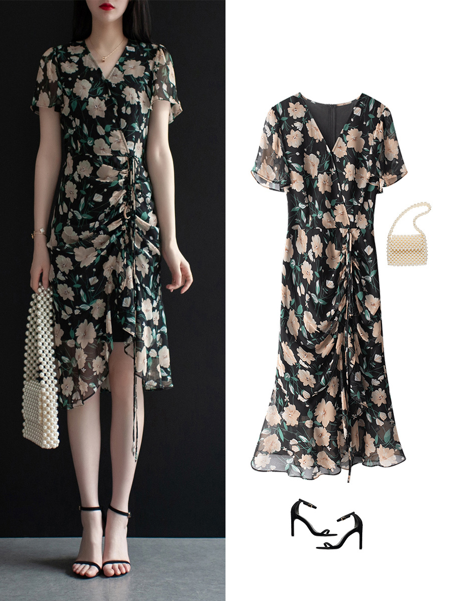 Váy thêu họa tiết hình học phong cách vintage  sakurafashionvn