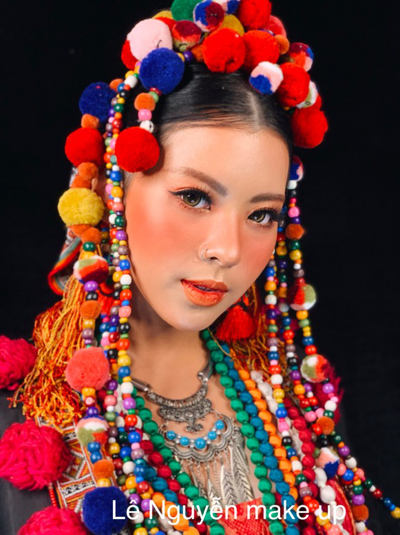 Phù thuỷ Make up Lê Nguyễn - khi đam mê trở thành động lực truyền cảm hứng cho người trẻ - Ảnh 3. Phù thuỷ Make up Lê Nguyễn - khi đam mê trở thành động lực truyền cảm hứng cho người trẻ - Ảnh 3.