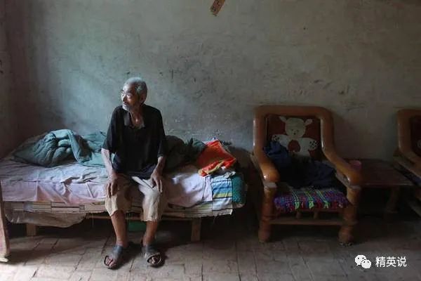 Chuyện người cao tuổi ở Trung Quốc: Tăng nhanh các vụ hộ lý giết chủ vì tiền, không muốn làm gánh nặng cho con nên chọn cách biến mất khỏi cuộc đời - Ảnh 1.