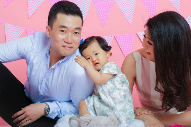 Nữ cơ trưởng Huỳnh Lý Đông Phương tổ chức sinh nhật 3 tuổi hoành tráng ở biển cho con gái Pika, không ngờ cô bé đã lớn bằng nhường này - Ảnh 3.