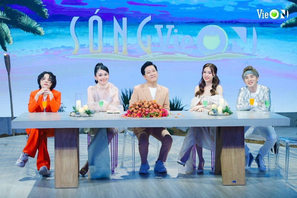 Mùa hè rực rỡ cùng đại tiệc âm nhạc Sóng VieON - Ảnh 2. Mùa hè rực rỡ cùng đại tiệc âm nhạc Sóng VieON - Ảnh 2.