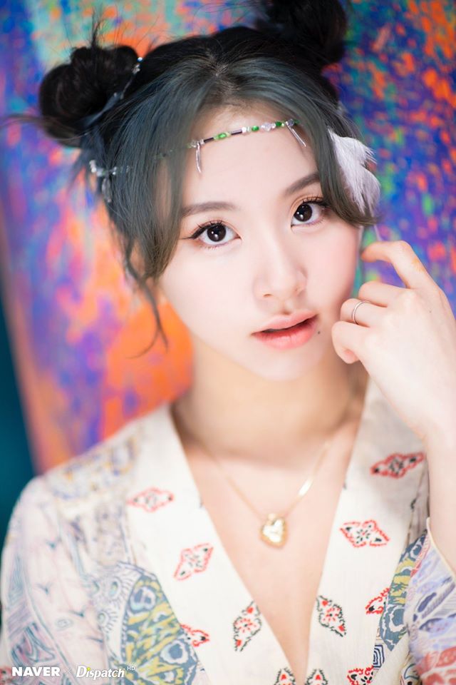 Twice &quot;lột xác&quot; phi thường với style mới nhưng mỹ nhân khiến netizen ấn tượng nhất không phải Tzuyu mà là người này - Ảnh 9.