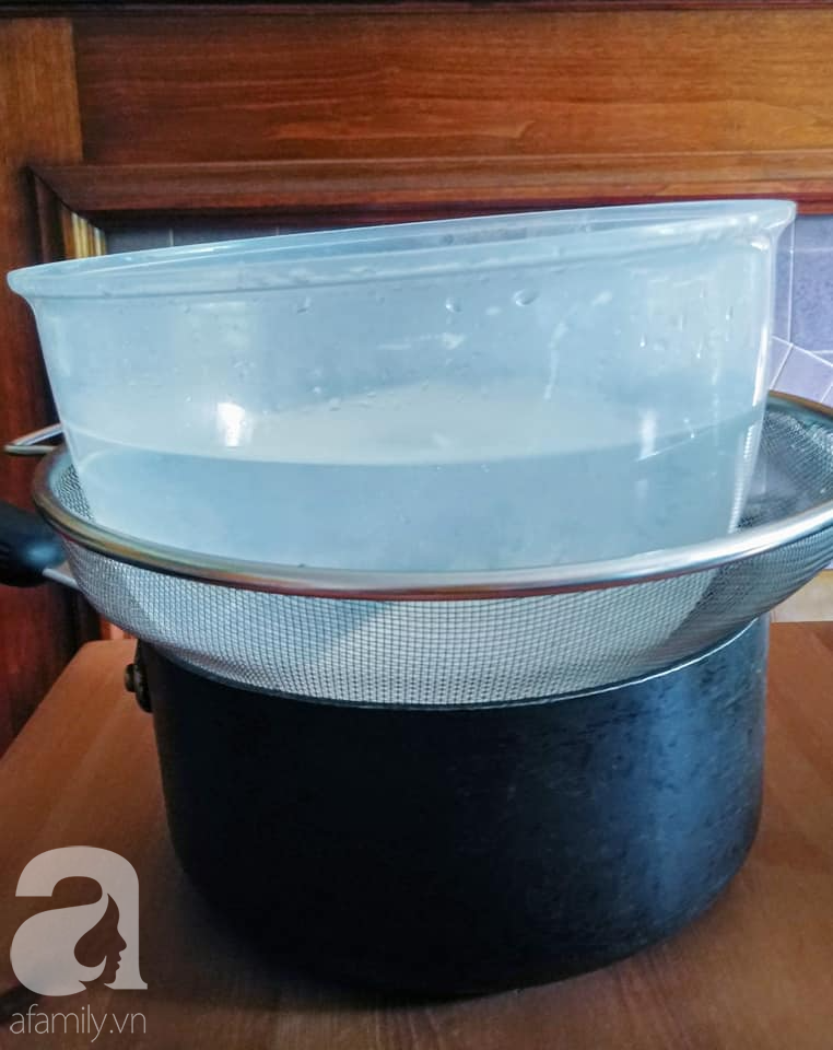 Ngày đầu tháng học Liên Ròm làm "gà chiên chay" ngon bất ngờ - Ảnh 1. Ngày đầu tháng học Liên Ròm làm "gà chiên chay" ngon bất ngờ - Ảnh 1.