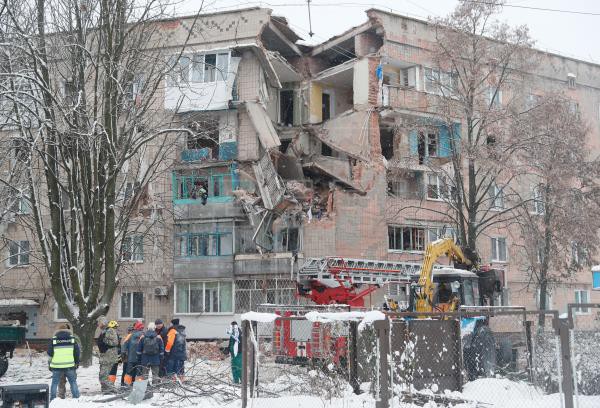Ukraine: Nổ tại chung cư, ít nhất 1 người thiệt mạng - Ảnh 1.