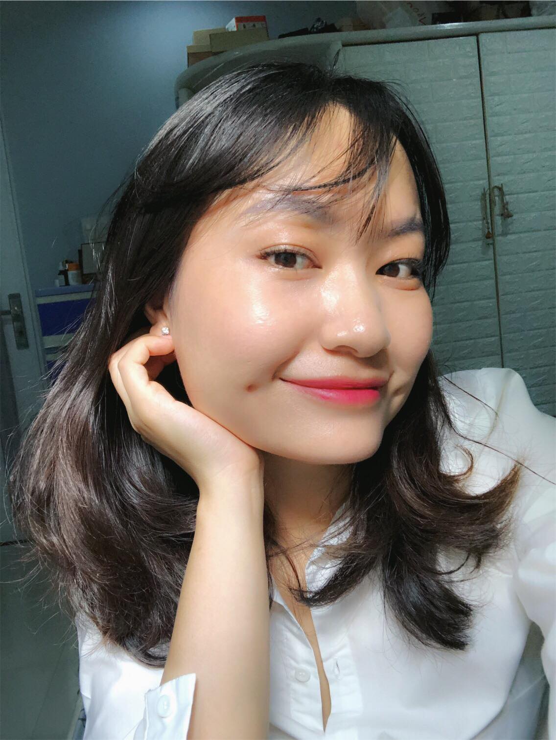 Mẹ 1 con tuổi 32 chia sẻ kinh nghiệm "chống già" khi tuổi tác ập đến: Kem chống nắng là bất ly thân, nếu có thể nên đầu tư máy nâng cơ - Ảnh 2. Mẹ 1 con tuổi 32 chia sẻ kinh nghiệm "chống già" khi tuổi tác ập đến: Kem chống nắng là bất ly thân, nếu có thể nên đầu tư máy nâng cơ - Ảnh 2.