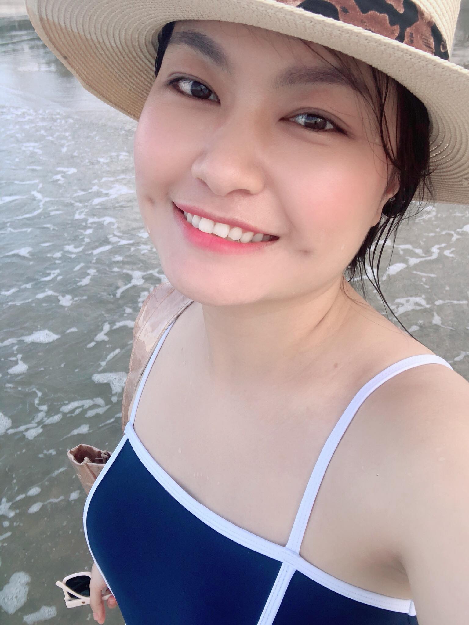 Mẹ 1 con tuổi 32 chia sẻ kinh nghiệm "chống già" khi tuổi tác ập đến: Kem chống nắng là bất ly thân, nếu có thể nên đầu tư máy nâng cơ - Ảnh 4. Mẹ 1 con tuổi 32 chia sẻ kinh nghiệm "chống già" khi tuổi tác ập đến: Kem chống nắng là bất ly thân, nếu có thể nên đầu tư máy nâng cơ - Ảnh 4.