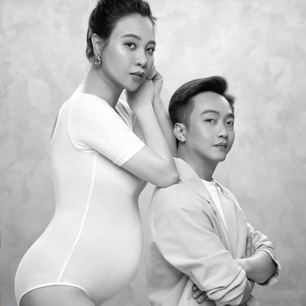 Đàm Thu Trang khoe bụng bầu sắp sinh, chính thức xác nhận mang thai con đầu lòng với Cường Đô La - Ảnh 2.